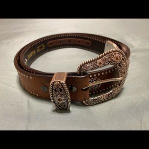 Ariat Embossed/Detailed Brown Leather Belt